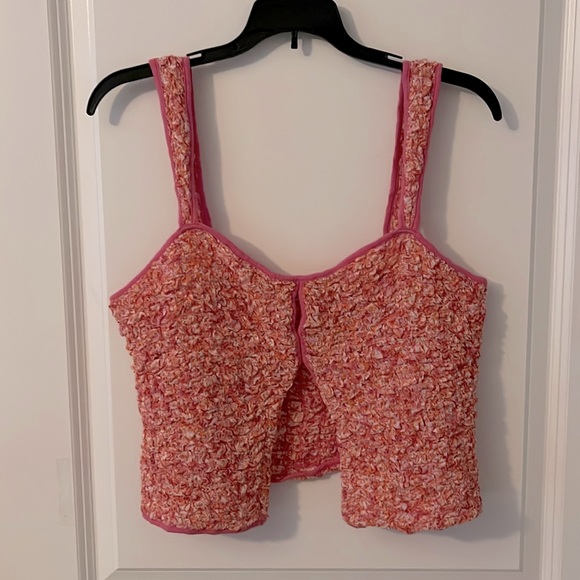 American Eagle Outfitters Tops - American Eagle Pink crop sz xl